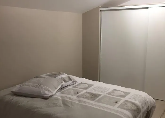 La Maison Des Chataigniers Casa vacanze *